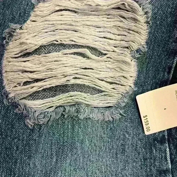 Good American Good Vintage straight leg jeans with distressed holes on knees - Picture 4 of 5